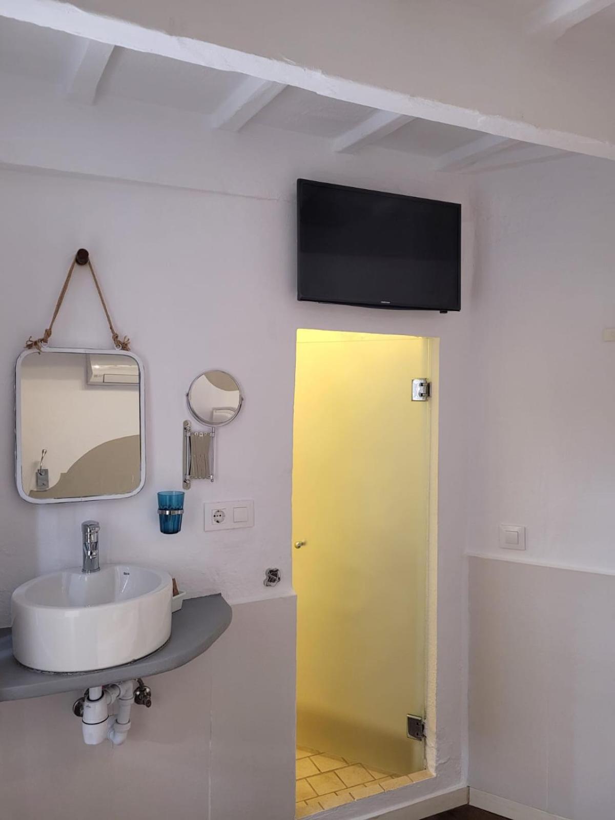 Port Antic Ciutadella By My Rooms Hotels Ti Room photo